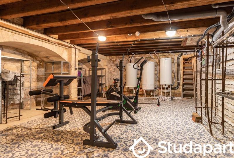 Chambre - 13 m² - 1 pièce