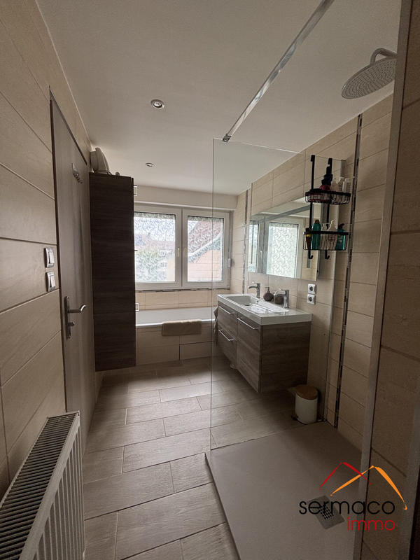 Maison - 124 m² - 5 pièces