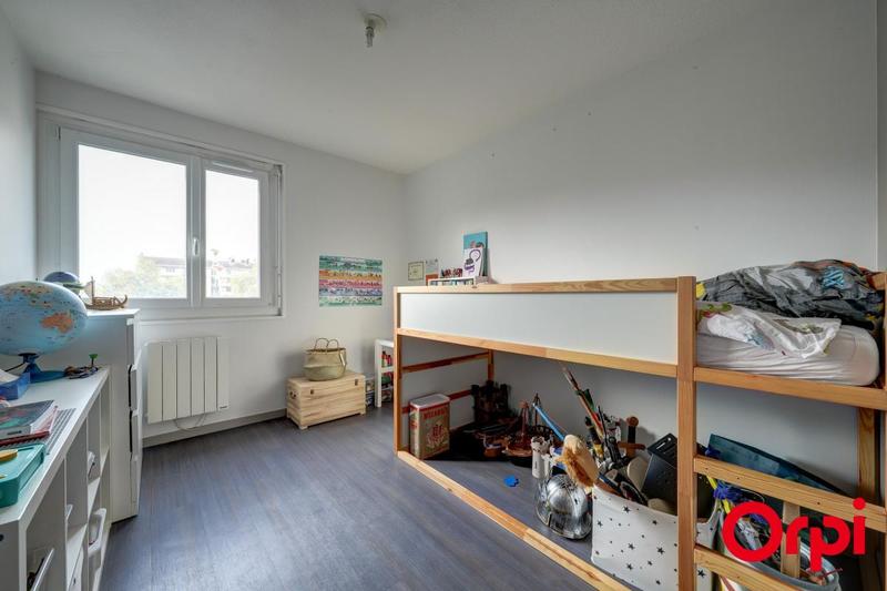 Appartement - 75 m² - 3 pièces