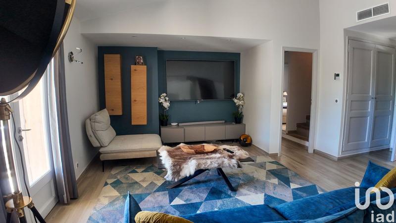 Maison - 186 m² - 6 pièces