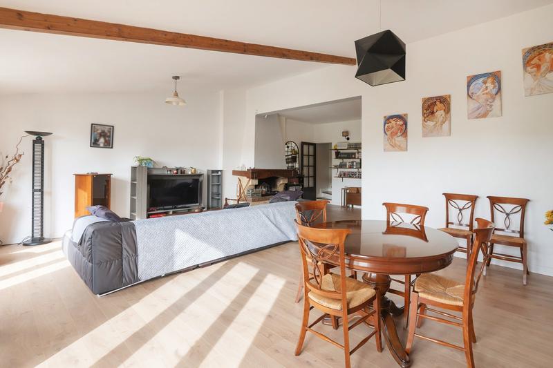 Maison - 143 m² - 6 pièces