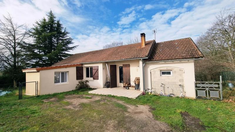 Maison - 107 m² - 5 pièces