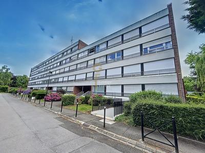 Appartement - 91 m² - 3 pièces