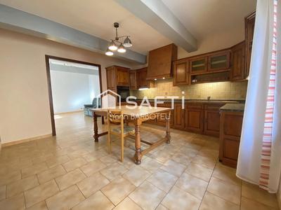 Maison de village - 130 m² - 6 pièces