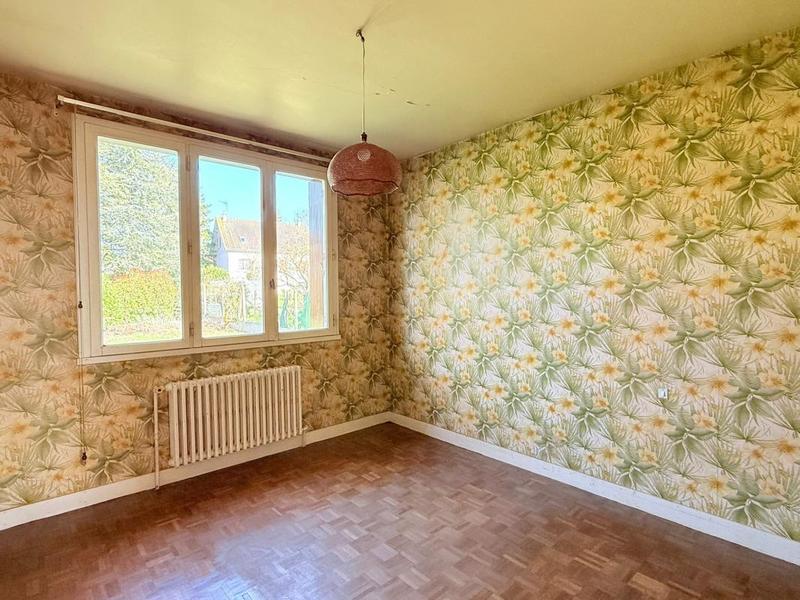 Maison - 92 m² - 5 pièces