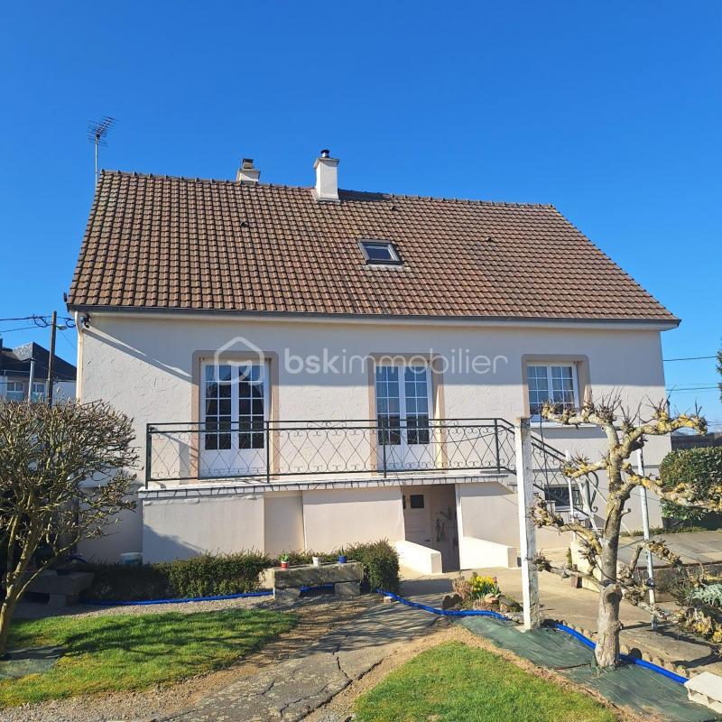 Pavillon - 121 m² - 7 pièces