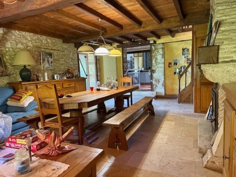 Maison - 170 m² - 5 pièces