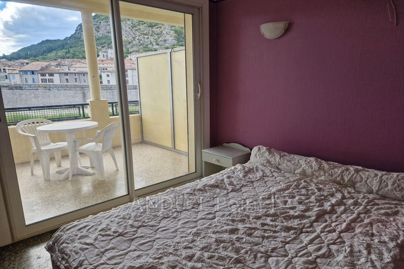 Maison - 190 m² - 12 pièces