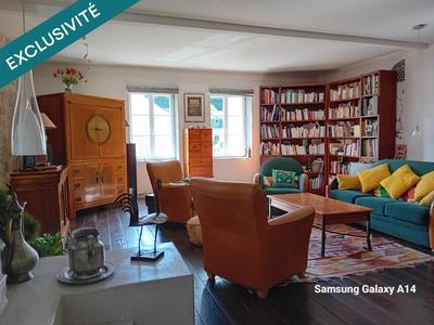 Villa - 201 m² - 6 pièces