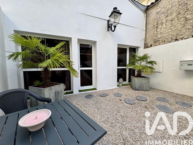 Maison de ville - 84 m² - 6 pièces