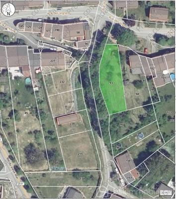 Terrain constructible - 1 524 m²