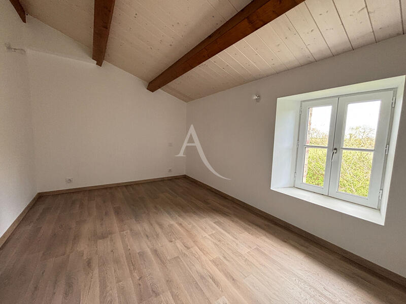 Maison - 175 m² - 8 pièces