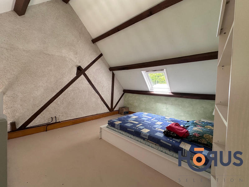 Viager - Maison - 205 m² - 9 pièces