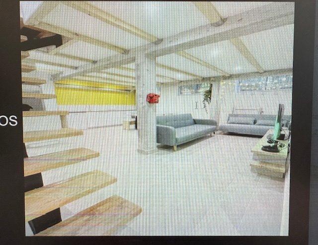 Appartement - 100 m² - 6 pièces