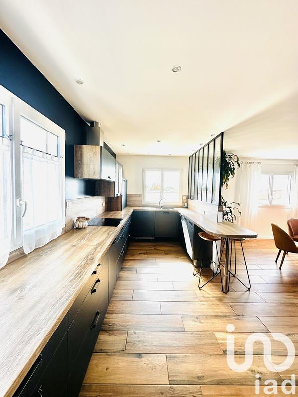 Maison - 176 m² - 6 pièces