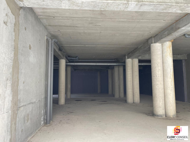 Local commercial - 270 m²