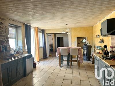 Maison - 155 m² - 6 pièces