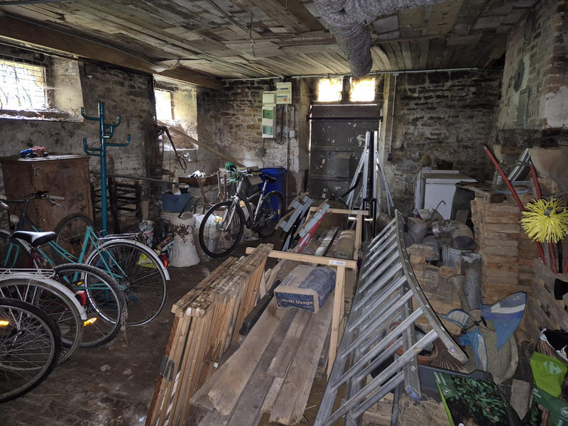 Maison - 430 m² - 12 pièces