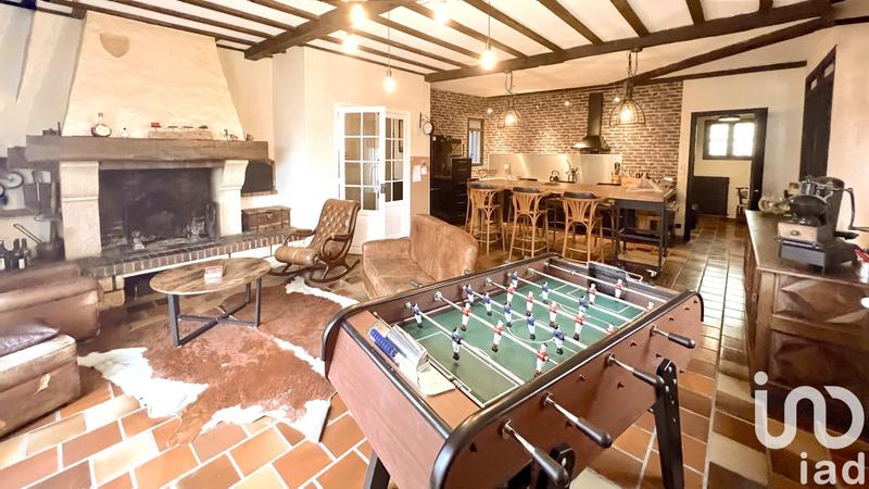 Maison - 382 m² - 9 pièces