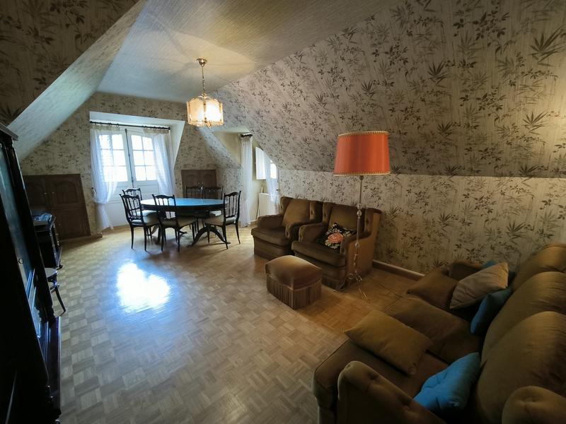 Maison bourgeoise - 330 m² - 13 pièces