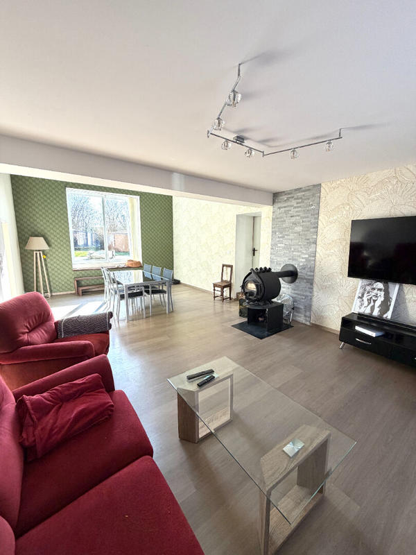 Maison - 160 m² - 5 pièces