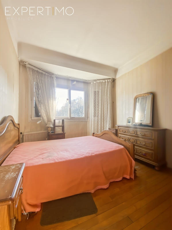 Maison - 80 m² - 5 pièces