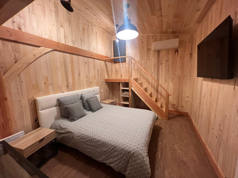 Maison - 170 m² - 12 pièces