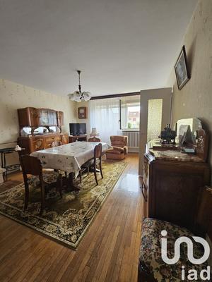 Maison - 84 m² - 5 pièces