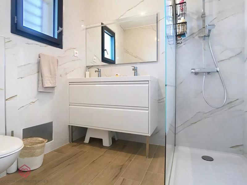 Maison - 137 m² - 5 pièces