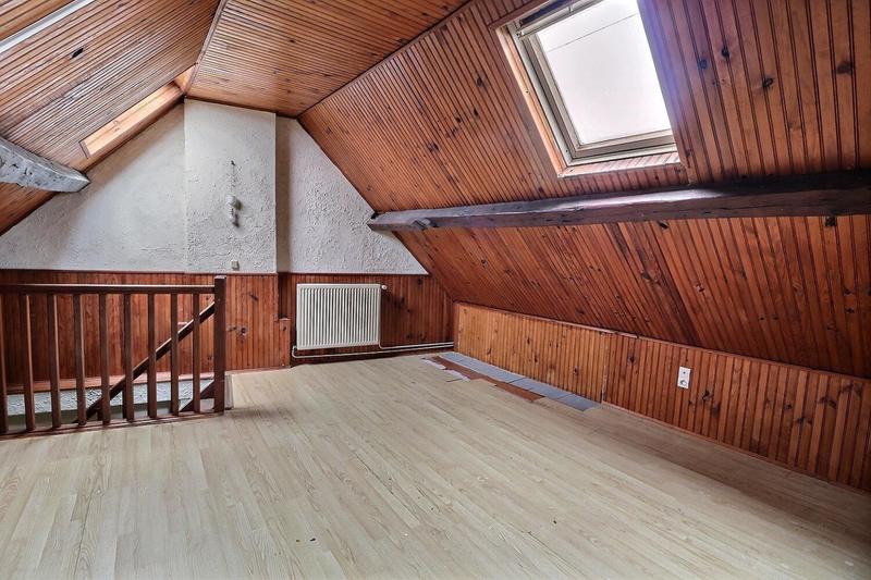 Maison - 93 m² - 5 pièces