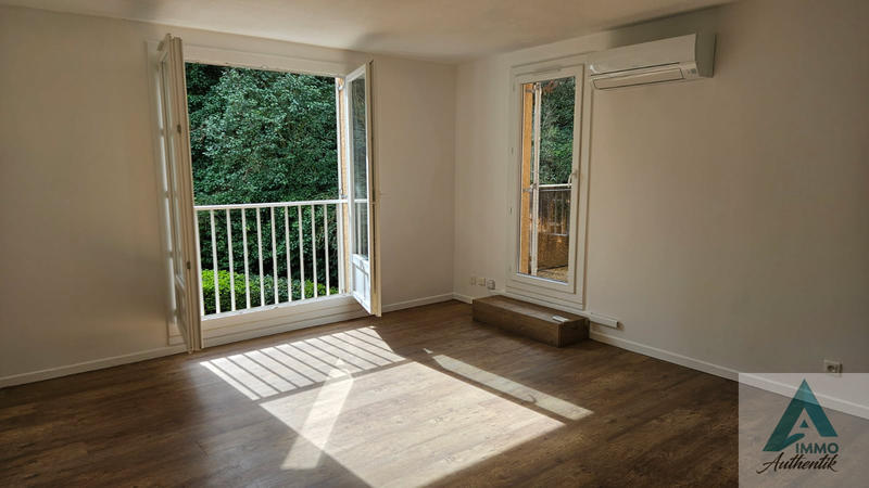 Appartement - 89 m² - 4 pièces