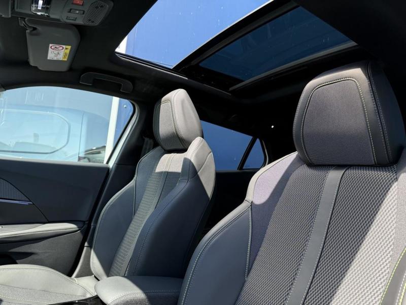 Peugeot 2008 e-2008 II Electrique 54 kWh Gt