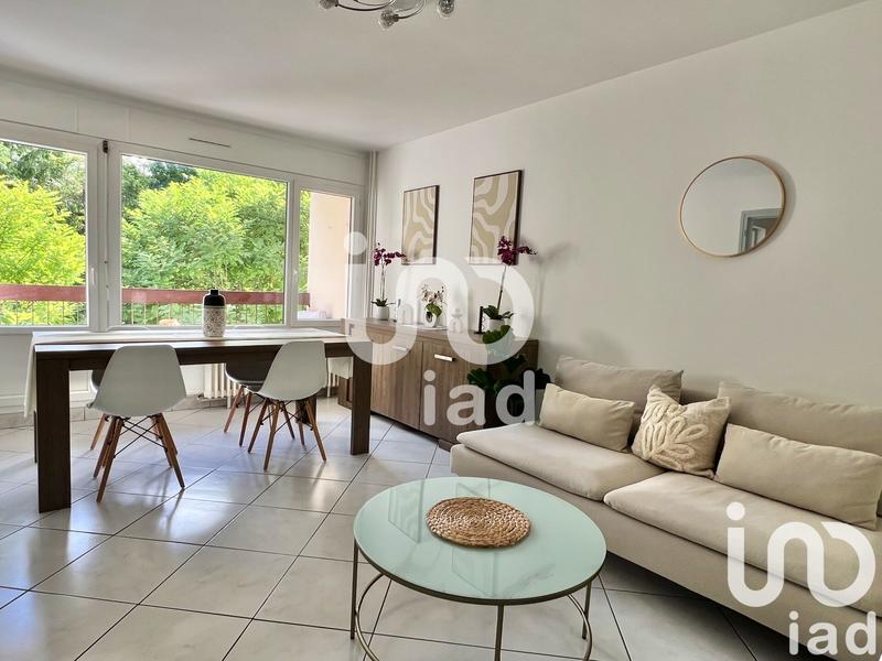 Appartement - 80 m² - 4 pièces