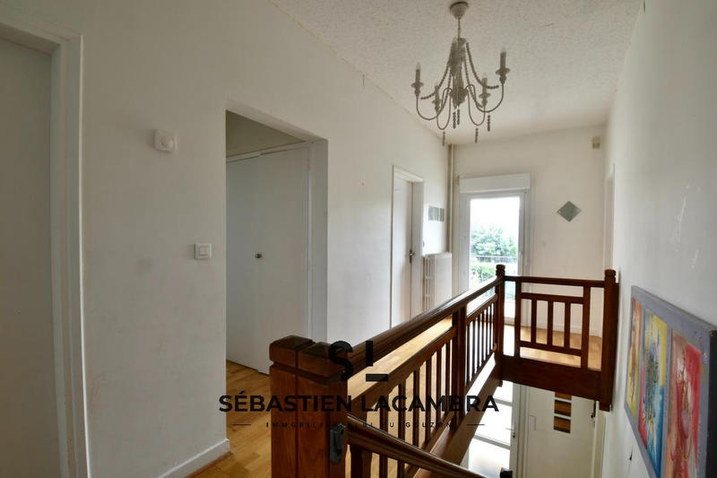 Maison - 158 m² - 6 pièces