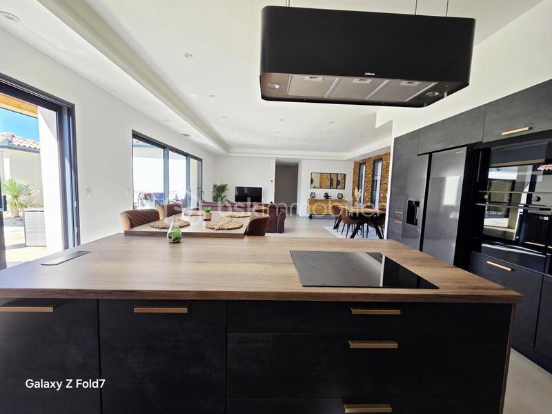 Maison - 161 m² - 5 pièces