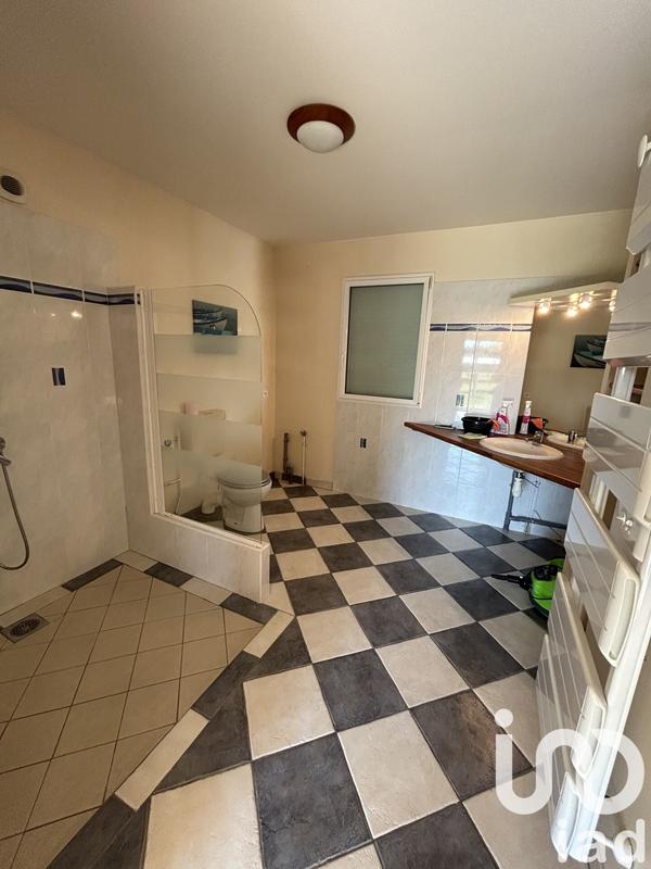 Maison de village - 216 m² - 7 pièces