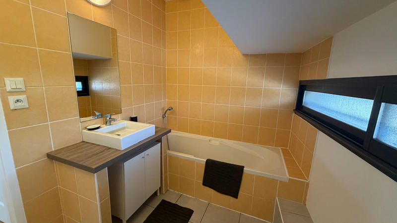 Maison - 86 m² - 4 pièces