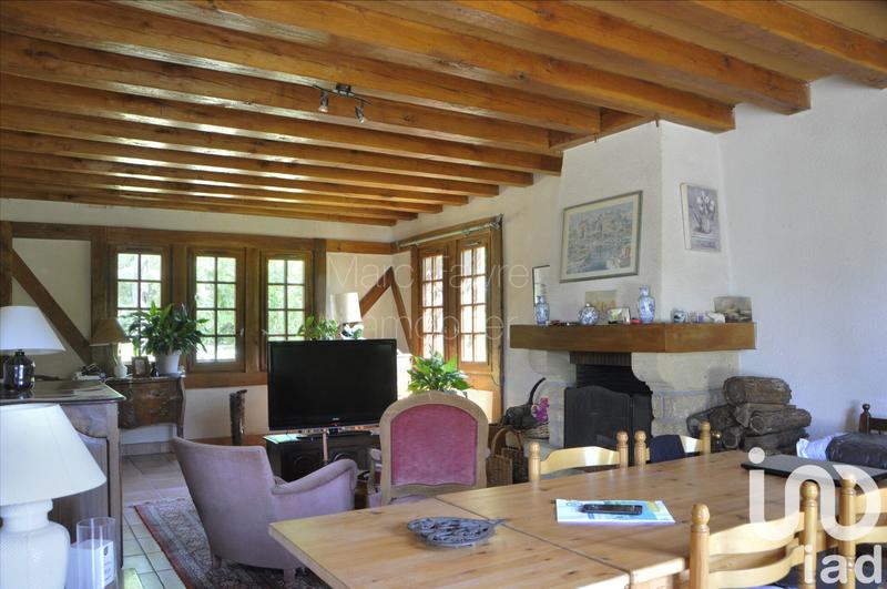 Maison - 180 m² - 8 pièces