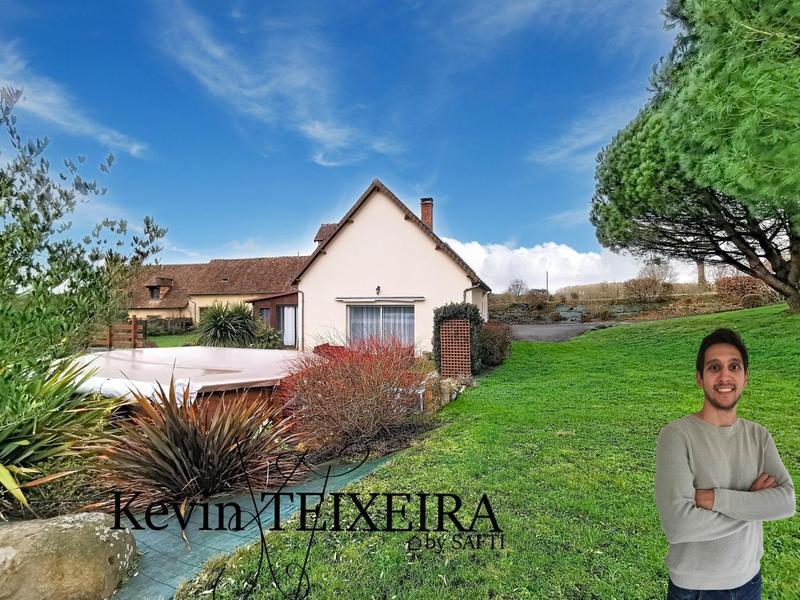 Maison - 210 m² - 8 pièces