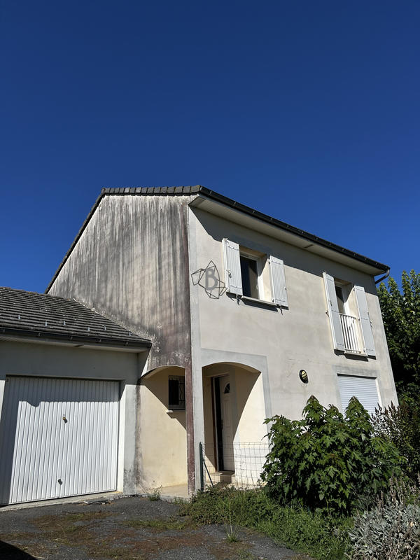 Maison - 85 m² - 4 pièces