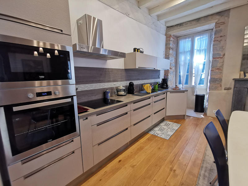 Maison - 93 m² - 4 pièces