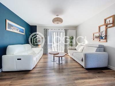 Maison - 92 m² - 4 pièces