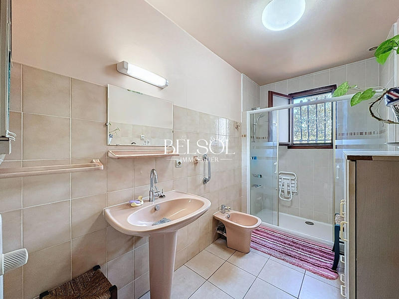 Maison - 87 m² - 4 pièces