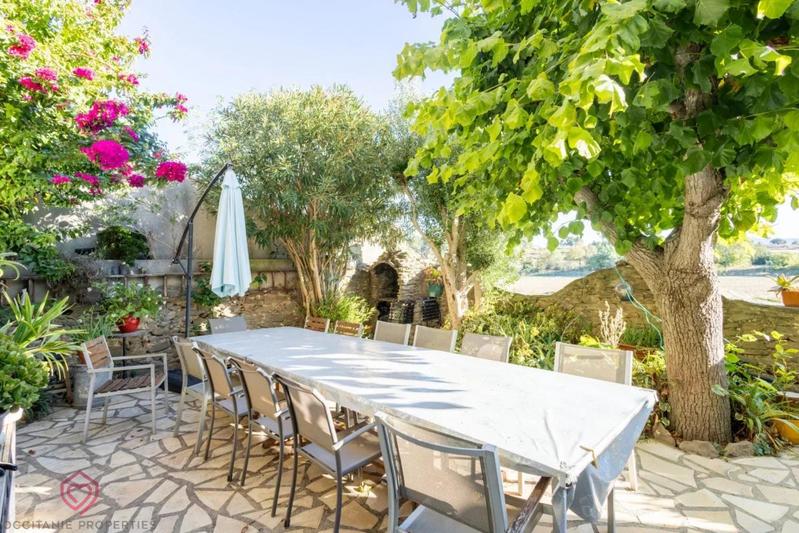 Maison de village - 315 m² - 12 pièces