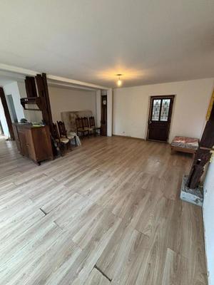 Maison - 95 m² - 3 pièces