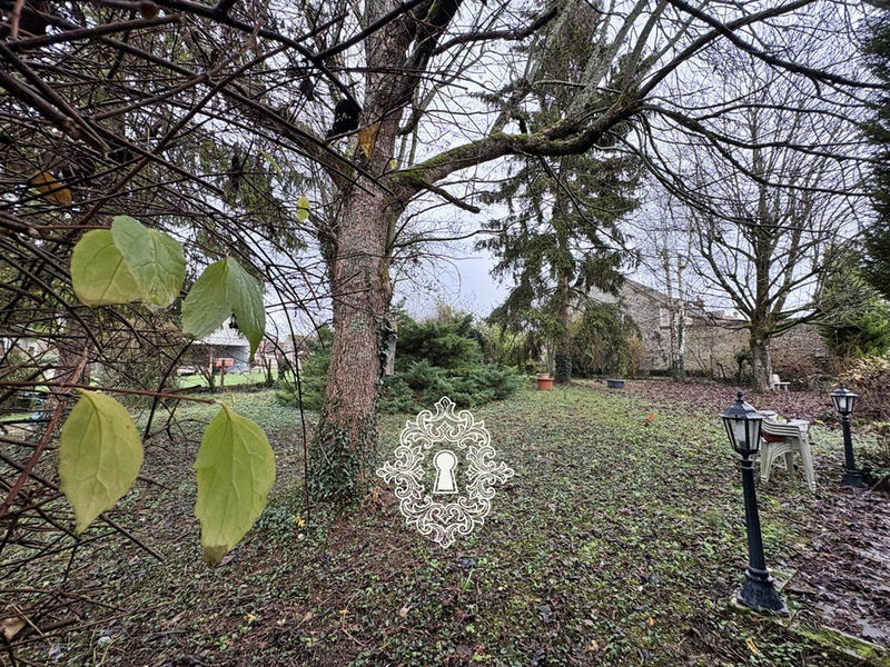 Maison - 195 m² - 5 pièces