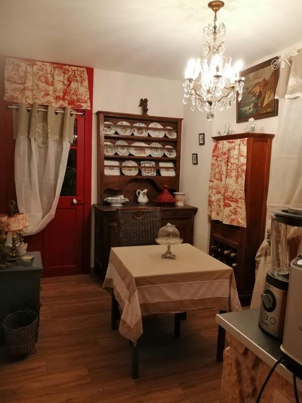 Propriété - 588 m² - 12 pièces