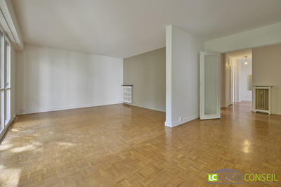 Appartement - 100 m² - 4 pièces