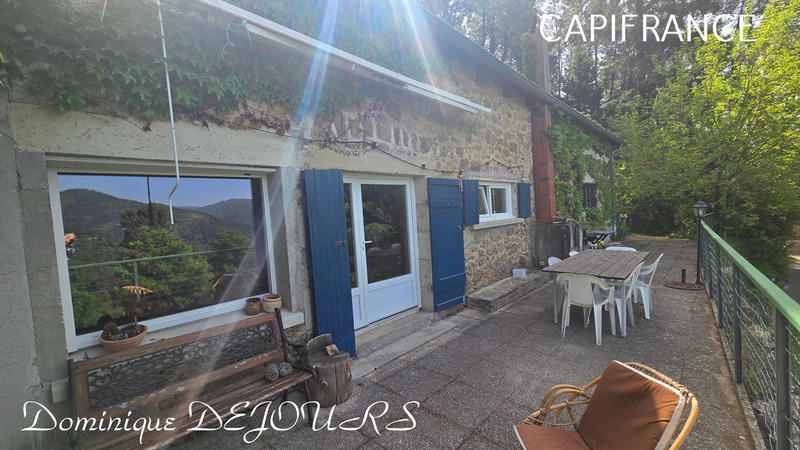 Maison - 176 m² - 9 pièces