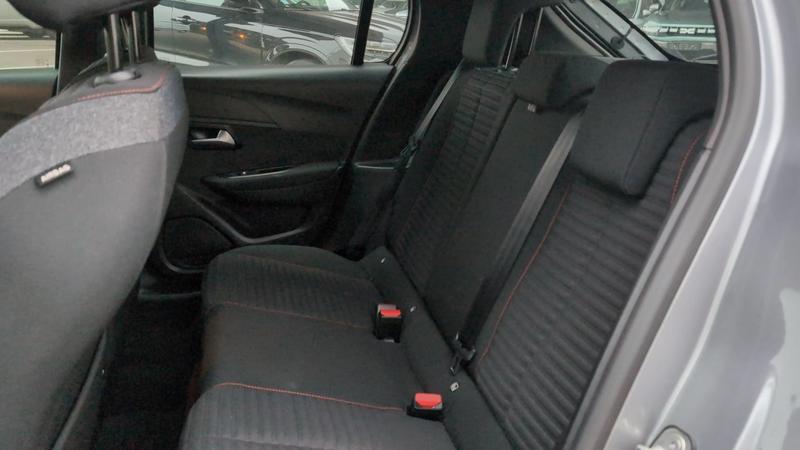 Peugeot E-208 136 50 kWh Like - Automatique